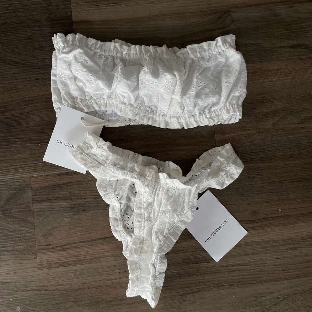 Lace lingerie set